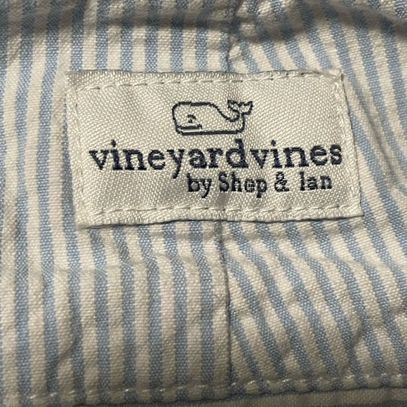 Vineyard Vines Men’s Seersucker Breaker Shorts - Picture 4 of 6